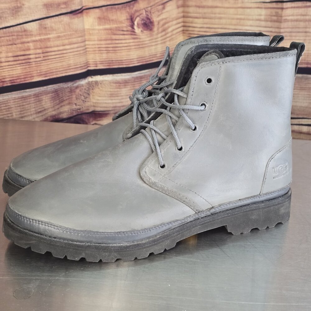 Ugg Waterproof , Grey - size 13. Unworn / leatherpainted.